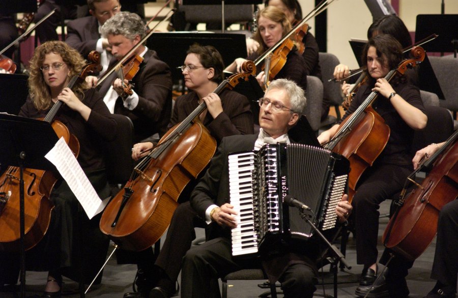 Performing Astor Piazzolla's Adios Nonino with the New Philharmonic Orchestra in Chicago