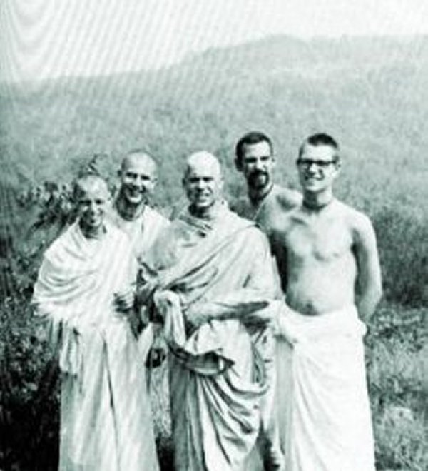 New Vrindaban devotees, 1968